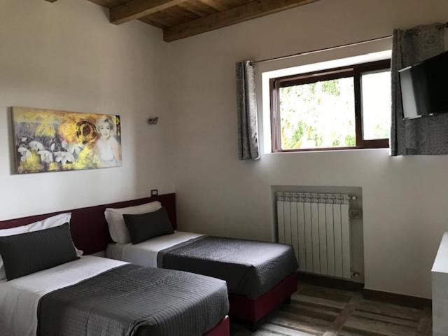 Agriturismo Ali E Radici Cisterna di Latina Exteriör bild
